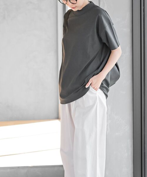 rps（アールピーエス）の「ドライタッチリブネックＴ（Tシャツ/カットソー・レディース・オフホワイト/チャコールグレー/ブラック・フリー）」の5枚目の写真