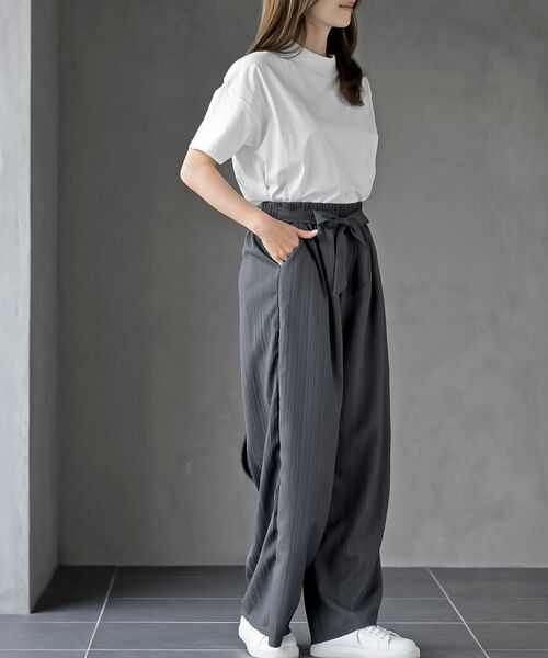 rps（アールピーエス）の「ドライタッチリブネックＴ（Tシャツ/カットソー・レディース・オフホワイト/チャコールグレー/ブラック・フリー）」の7枚目の写真