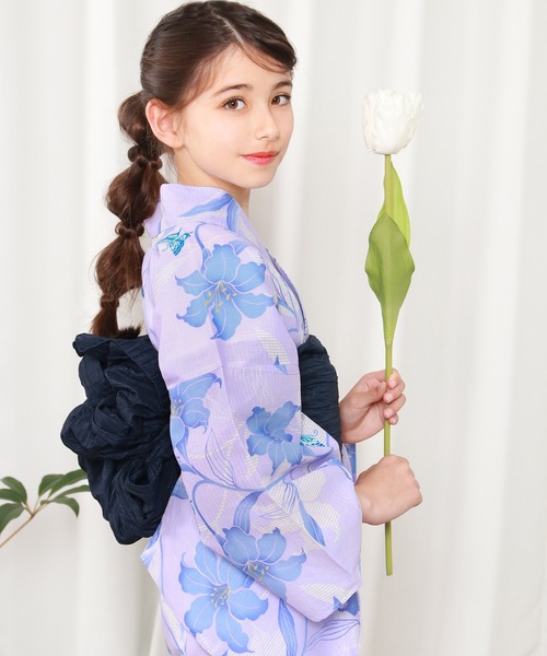 KYOETSU（キョウエツ）の「簡単着付け 浴衣 女の子 子供 セット( 浴衣 + 帯 + 下駄 + 腰紐2本 ) レトロH（浴衣・キッズ・イエロー系その他/ブルー系その他2/ブラック系その他/イエロー系その他2/ホワイト系その他2/レッド系その他/パープル系その他/ブルー系その他/その他13/その他12/その他9/その他10/その他11/その他6/その他2/その他1/その他3/その他5/その他8/その他4/その他7・150/140/130）」の6枚目の写真