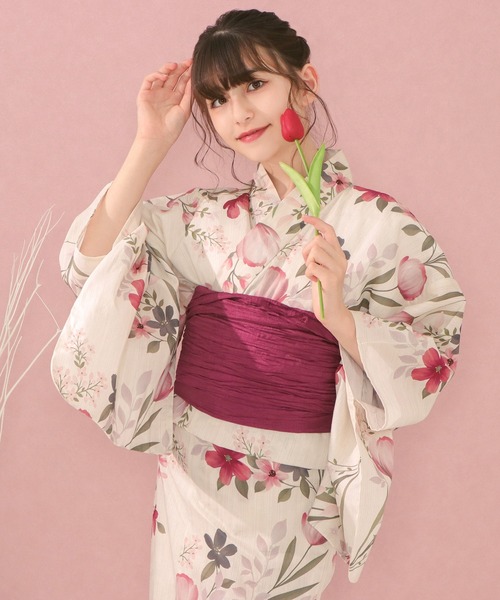 KYOETSU（キョウエツ）の「簡単着付け 浴衣 女の子 子供 セット( 浴衣 + 帯 + 下駄 + 腰紐2本 ) レトロH（浴衣・キッズ・イエロー系その他/ブルー系その他2/ブラック系その他/イエロー系その他2/ホワイト系その他2/レッド系その他/パープル系その他/ブルー系その他/その他13/その他12/その他9/その他10/その他11/その他6/その他2/その他1/その他3/その他5/その他8/その他4/その他7・150/140/130）」の16枚目の写真