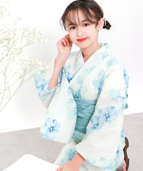 KYOETSU（キョウエツ）の「簡単着付け 浴衣 女の子 子供 セット( 浴衣 + 帯 + 下駄 + 腰紐2本 ) レトロH（浴衣・キッズ・イエロー系その他/ブルー系その他2/ブラック系その他/イエロー系その他2/ホワイト系その他2/レッド系その他/パープル系その他/ブルー系その他/その他13/その他12/その他9/その他10/その他11/その他6/その他2/その他1/その他3/その他5/その他8/その他4/その他7・150/140/130）」の20枚目の写真