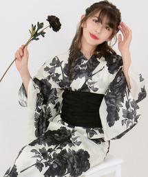 KYOETSU（キョウエツ）の「簡単着付け 浴衣 女の子 子供 セット( 浴衣 + 帯 + 下駄 + 腰紐2本 ) レトロH（浴衣・キッズ）」
