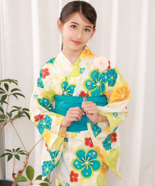 KYOETSU（キョウエツ）の「簡単着付け 浴衣 女の子 子供 セット( 浴衣 + 帯 + 下駄 + 腰紐2本 ) レトロH（浴衣・キッズ・イエロー系その他/ブルー系その他2/ブラック系その他/イエロー系その他2/ホワイト系その他2/レッド系その他/パープル系その他/ブルー系その他/その他13/その他12/その他9/その他10/その他11/その他6/その他2/その他1/その他3/その他5/その他8/その他4/その他7・150/140/130）」の8枚目の写真