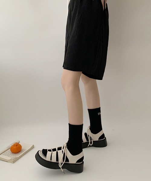 【特別コラボ】Melissa x Alexandre Pavao レースアップサンダル 特別コラボ】Melissa x Alexandre Pavao レースアップサンダル