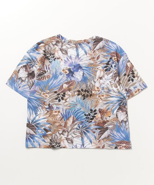 Guess（ゲス）の「Triangle Logo Crop Tee（Tシャツ/カットソー）」 WEAR