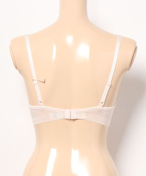 AMOSTYLE BY Triumph（アモスタイルバイトリンプ）の「チャーミングラマー ブラジャー ディアフローラル【B,C,Dカップ】AMST1434 WHU JX（ブラジャー・レディース・ピンク/モスグリーン/ブルー・B65/B70/B75/C65/C70/D65/D70/D75/D80/C75）」の7枚目の写真