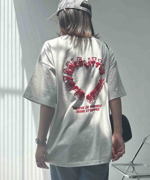 AS KNOW AS plus(アズノゥアズプラス)の「☆ハートモチーフアソートTシャツ(Tシャツ/カットソー・レディース・ブルー系/オフホワイト/オートミール/ホワイト系/チャコールグレー/アイボリー系/ホワイト系その他/グレー系その他/ホワイト系1/アイボリー系1/レッド系2/ホワイト系その他2/アイボリー系2/グレー系その他2・FREE)」の20枚目の写真