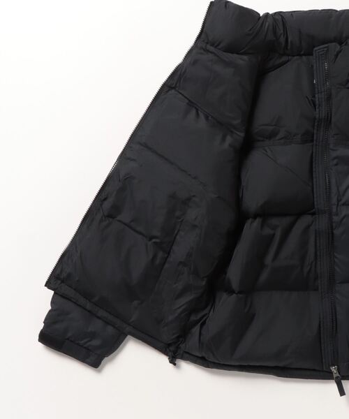 THE NORTH FACE(ザノースフェイス)の「THE NORTH FACE SHORT NUPTSE JACKET / ザ・ノース・フェイス ショート ヌプシ ジャケット(ダウンジャケット/コート・レディース・ブラウン/ブラック/ブルー/ピンク・L/M/S/XL)」の6枚目の写真