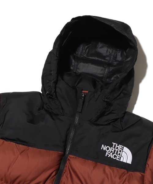 THE NORTH FACE(ザノースフェイス)の「THE NORTH FACE SHORT NUPTSE JACKET / ザ・ノース・フェイス ショート ヌプシ ジャケット(ダウンジャケット/コート・レディース・ブラウン/ブラック/ブルー/ピンク・L/M/S/XL)」の13枚目の写真