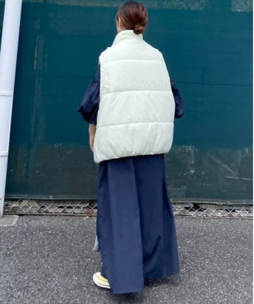 notch.(ノッチ)の「【 notch. by KR 】パデッドベスト(ダウンベスト・レディース・ネイビー/ブラック/オフホワイト・M)」の21枚目の写真