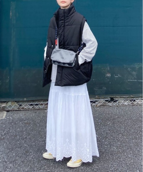 notch.(ノッチ)の「【 notch. by KR 】パデッドベスト(ダウンベスト・レディース・ネイビー/ブラック/オフホワイト・M)」の9枚目の写真