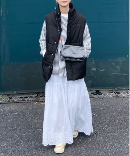 notch.(ノッチ)の「【 notch. by KR 】パデッドベスト(ダウンベスト・レディース・ネイビー/ブラック/オフホワイト・M)」の12枚目の写真