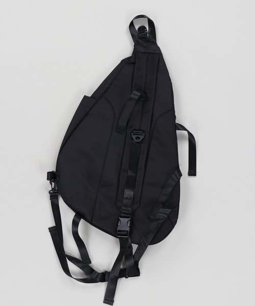 SPINNS(スピンズ)の「ナイロンワンショルダーバッグ(ショルダーバッグ・メンズ・ブラック・ONESIZE)」の5枚目の写真