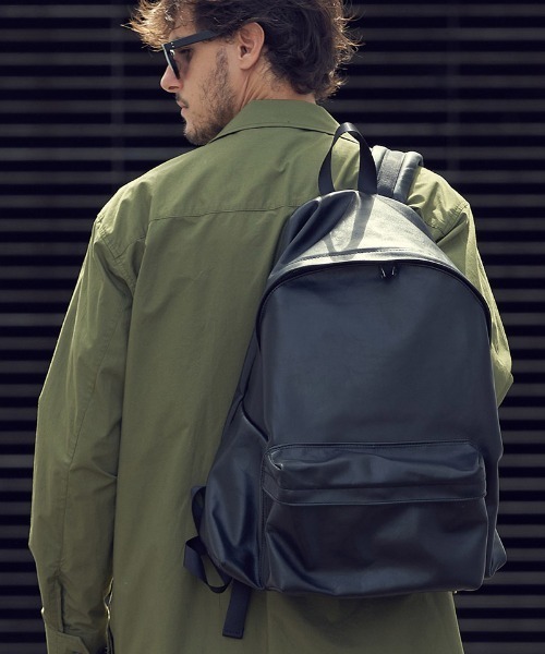 wjk（ダヴルジェイケイ）の「mko11536- leather back pack バックパック（バックパック/リュック・メンズ・ブラック・FREE）」の2枚目の写真