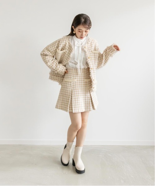 RANDA（ランダ）の「ツイードパールディティールジャケット（ノーカラージャケット・レディース・ブラック/ベージュ・1/0）」の17枚目の写真