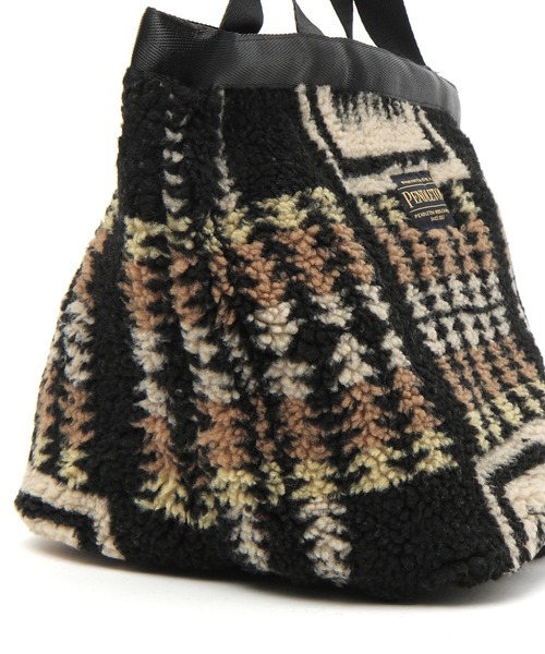 PENDLETON(ペンドルトン)の「【PENDLETON(ペンドルトン)】ボアトート(トートバッグ・レディース・ブラック/オフホワイト/ブラウン・FREE)」の7枚目の写真