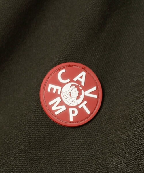 C.E（シーイー）の「C.E / WASHED DIMENSIONS CREW NECK（スウェット・メンズ・ブラック・XL/L/M）」の6枚目の写真