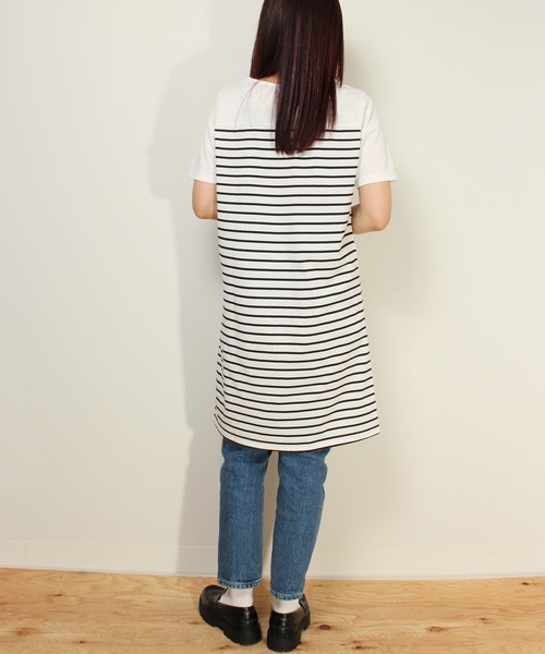 Disney（ディズニー）の「【DISNEY/ディズニー】Mickey Mouseワンポイント刺繍切替ボーダーTワンピース（ワンピース・レディース・ネイビー/ベージュ/オフホワイト・L/M）」の10枚目の写真