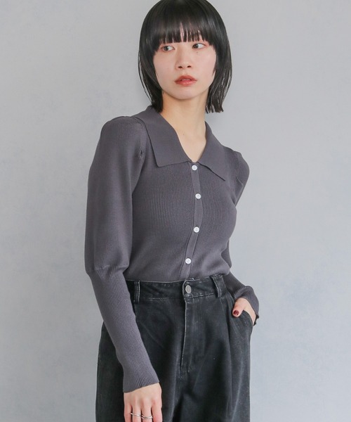 cheriella(シェリエラ)の「【cheriella】ポロリブニットカーデ POLO RIB KNIT CARDIGAN(ニット/セーター・レディース・アイボリー/ブラック/ライトブルー/チャコール・M)」の21枚目の写真