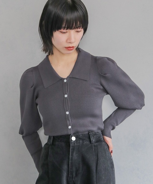 cheriella(シェリエラ)の「【cheriella】ポロリブニットカーデ POLO RIB KNIT CARDIGAN(ニット/セーター・レディース・アイボリー/ブラック/ライトブルー/チャコール・M)」の19枚目の写真