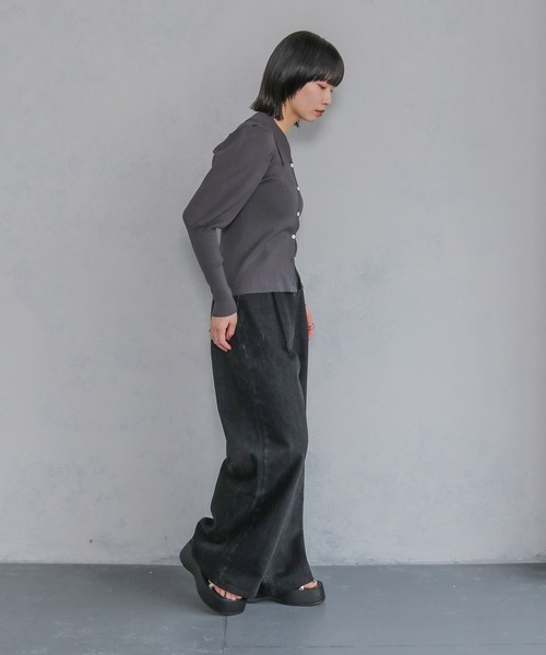 cheriella(シェリエラ)の「【cheriella】ポロリブニットカーデ POLO RIB KNIT CARDIGAN(ニット/セーター・レディース・アイボリー/ブラック/ライトブルー/チャコール・M)」の16枚目の写真