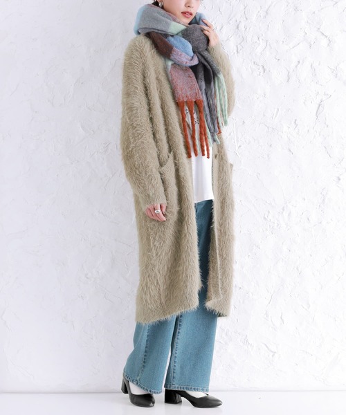 n'OrLABEL（ノアールレーベル）の「『シャギーニットロングカーディガン』（カーディガン/ボレロ・レディース・ベージュ/チャコール・FREE）」の6枚目の写真