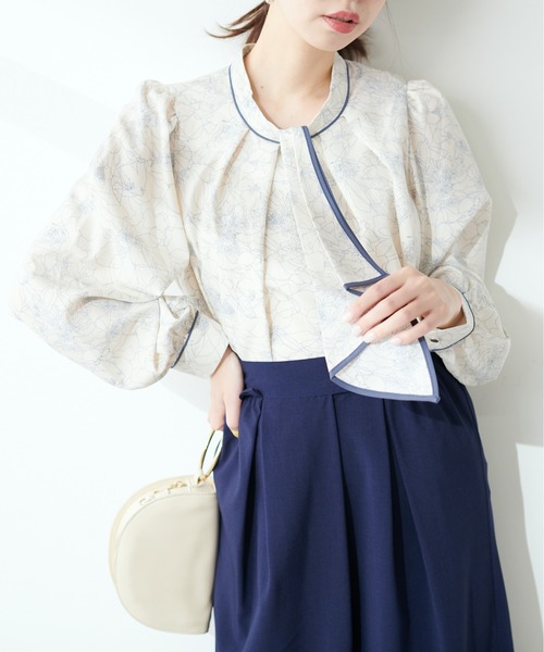 natural couture（ナチュラルクチュール）の「配色ボウタイ2WAYブラウス（シャツ/ブラウス・レディース・オフホワイト/ピンクベージュ/その他1/グレイッシュベージュ/ネイビー/サックスブルー/その他2/ミント・FREE）」の8枚目の写真