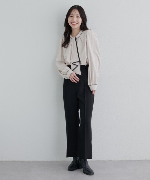 natural couture（ナチュラルクチュール）の「配色ボウタイ2WAYブラウス（シャツ/ブラウス・レディース・オフホワイト/ピンクベージュ/その他1/グレイッシュベージュ/ネイビー/サックスブルー/その他2/ミント・FREE）」の19枚目の写真