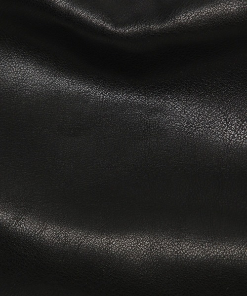 GLOBAL WORK(グローバルワーク)の「軽量変形ソフトPUミニショルダー/990312(ショルダーバッグ・レディース・ブラック/シルバー/アイボリー・ONE SIZE)」の22枚目の写真