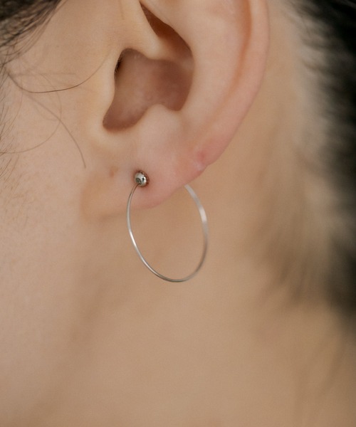 ear PAPILLONNER（イアパピヨネ）の「極細20mmフープイヤリング（イヤリング・レディース・ゴールド/シルバー・FREE）」の5枚目の写真