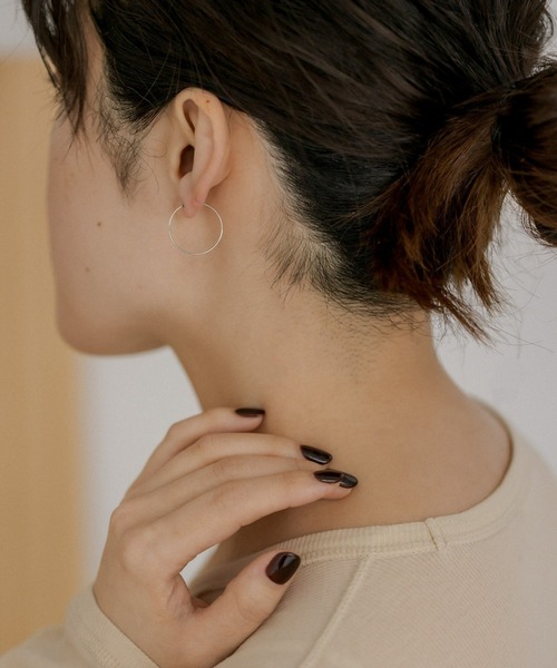 ear PAPILLONNER（イアパピヨネ）の「極細20mmフープイヤリング（イヤリング・レディース・ゴールド/シルバー・FREE）」の6枚目の写真