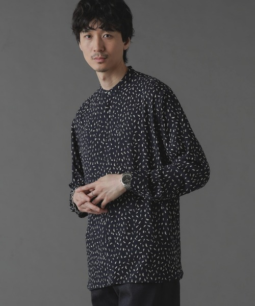 NANO universe（ナノユニバース）の「バックサテンプリントシャツ（シャツ/ブラウス・メンズ・アイボリー/ネイビー・M/L）」の15枚目の写真