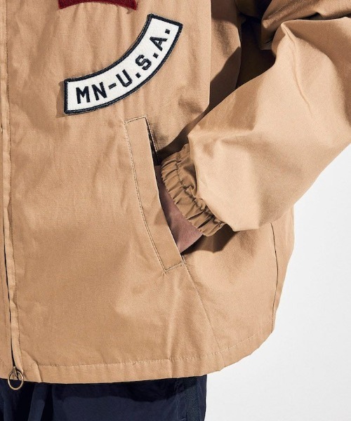 penguin BY MUNSINGWEAR（ペンギン バイ マンシングウェア）の「GOLF SWING TOP / ゴルフスウィングトップ（ブルゾン・メンズ・ベージュ/ネイビー・L/XL/M）」の13枚目の写真