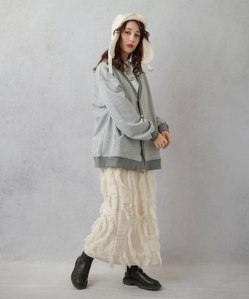 Lull（ルル）の「【Lull / ルル】オーバースウェットカーディガン（カーディガン/ボレロ・レディース・チャコール/杢グレー/ブラウン/レッド/オフホワイト・ONESIZE）」の20枚目の写真