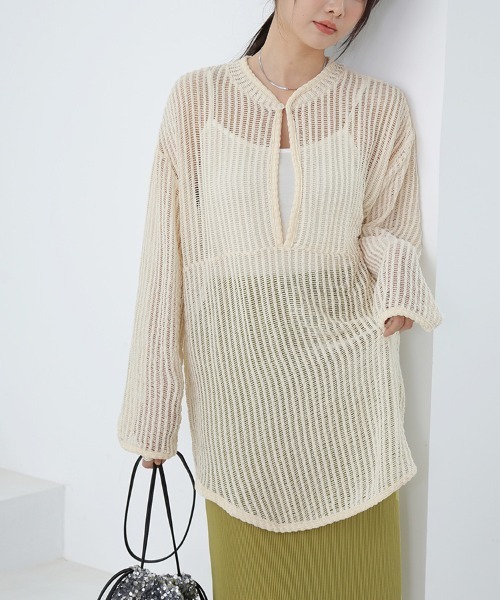Doux Belle(ドゥーベル)の「シースルーメッシュロングトップス(Tシャツ/カットソー・レディース・アイボリー/ブラック・MEDIUM)」の8枚目の写真