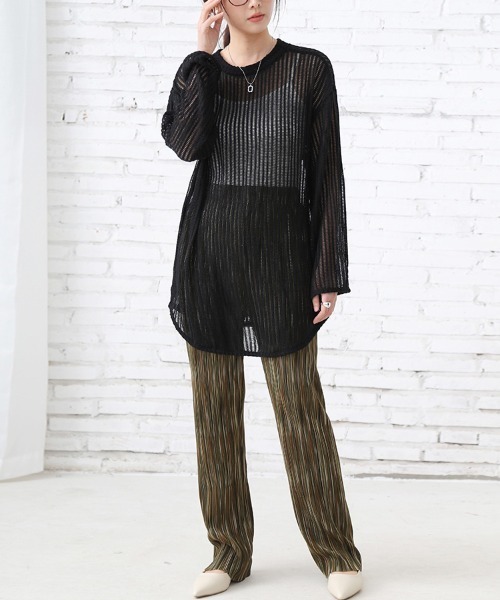 Doux Belle(ドゥーベル)の「シースルーメッシュロングトップス(Tシャツ/カットソー・レディース・アイボリー/ブラック・MEDIUM)」の11枚目の写真