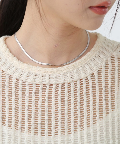 Doux Belle(ドゥーベル)の「シースルーメッシュロングトップス(Tシャツ/カットソー・レディース・アイボリー/ブラック・MEDIUM)」の14枚目の写真