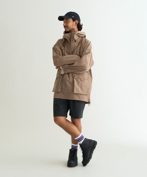 NANGA(ナンガ)の「HINOC FIELD ANORAK PARKA(マウンテンパーカー・メンズ・カーキ/モカ・M/S/XL/L)」の8枚目の写真