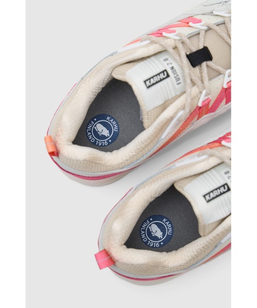 KARHU（カルフ）の「KARHU FUSION2.0  / フュージョン 2024SS（スニーカー・レディース・ブラウン/ピンク/ブルー・6/7/5）」の17枚目の写真