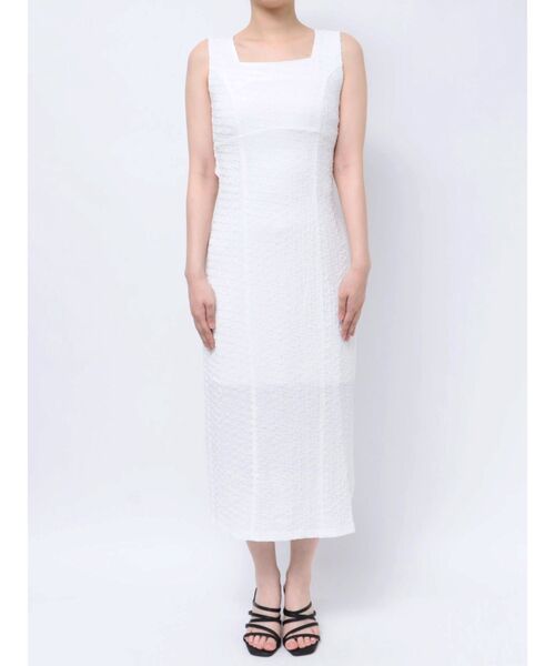 MERCURYDUO（マーキュリーデュオ）の「バックシャンカットワンピース（ワンピース・レディース・オフホワイト/ブラック/ラベンダー・SMALL/MEDIUM）」の13枚目の写真