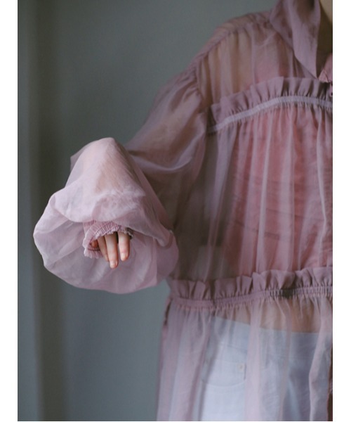 AMAIL(アマイル)の「Angel eary blouson(ブルゾン・レディース・グレイッシュベージュ/ピンク・FREE)」の9枚目の写真