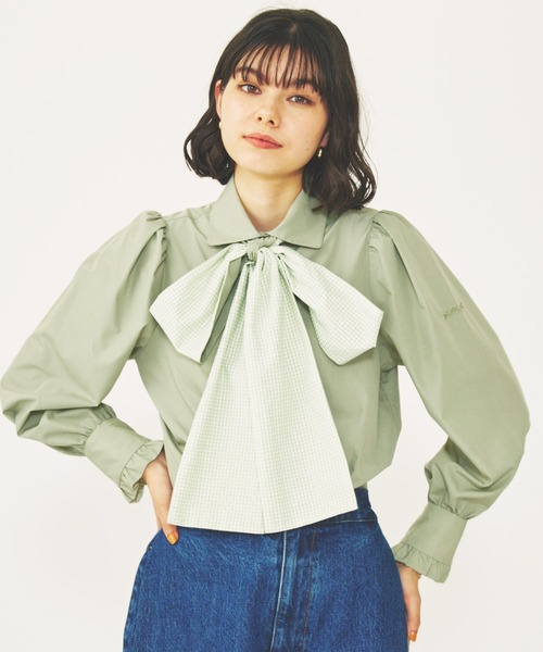 MILKFED.（ミルクフェド）の「BOW TIE COLLAR SHIRT（シャツ/ブラウス・レディース・ブラック/ブラウン/ライトグリーン・ONE SIZE）」の4枚目の写真