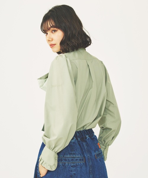 MILKFED.（ミルクフェド）の「BOW TIE COLLAR SHIRT（シャツ/ブラウス・レディース・ブラック/ブラウン/ライトグリーン・ONE SIZE）」の5枚目の写真