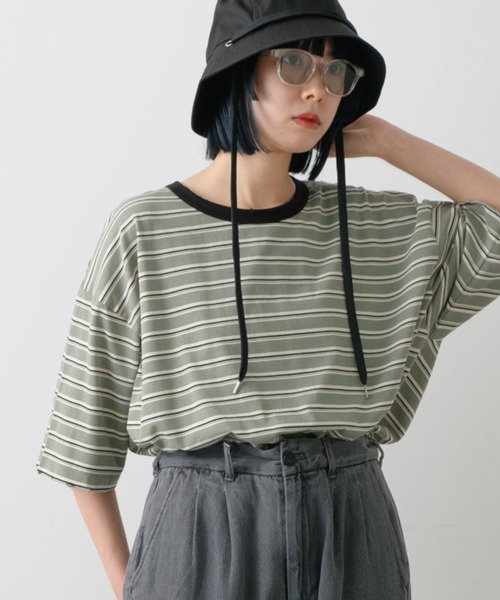 WHIMSIC(ウィムジック)の「【UNISEX】ハンドプロセスドダメージボーダーTシャツ(Tシャツ/カットソー・メンズ・ベージュ/パープル/グリーン・FREE)」の3枚目の写真