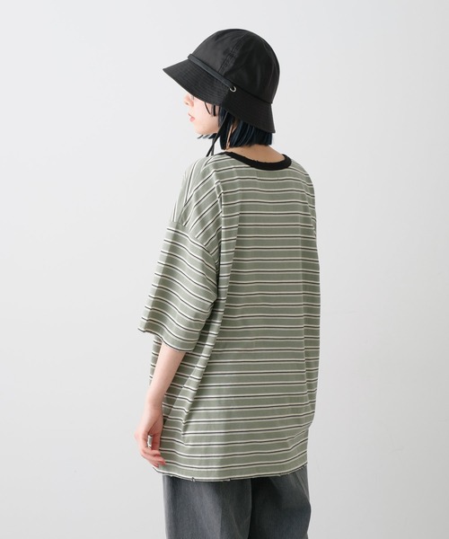 WHIMSIC(ウィムジック)の「【UNISEX】ハンドプロセスドダメージボーダーTシャツ(Tシャツ/カットソー・メンズ・ベージュ/パープル/グリーン・FREE)」の20枚目の写真