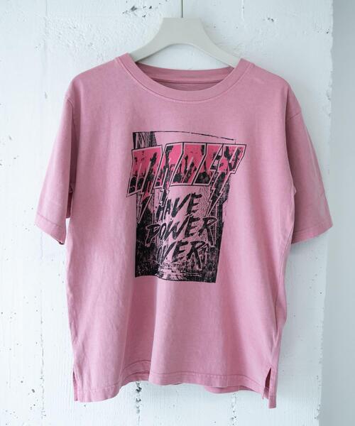 SENSE OF PLACE by URBAN RESEARCH(センスオブプレイスバイアーバンリサーチ)の「グラフィックバンドTシャツ(半袖)(Tシャツ/カットソー・レディース・その他3/その他2/その他1・ONE)」の2枚目の写真