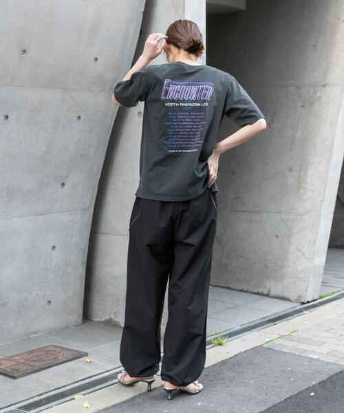 セール】グラフィックバンドTシャツ(半袖)（Tシャツ/カットソー