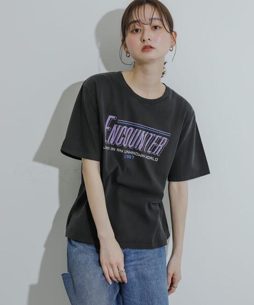 SENSE OF PLACE by URBAN RESEARCH(センスオブプレイスバイアーバンリサーチ)の「グラフィックバンドTシャツ(半袖)(Tシャツ/カットソー・レディース・その他3/その他2/その他1・ONE)」の11枚目の写真