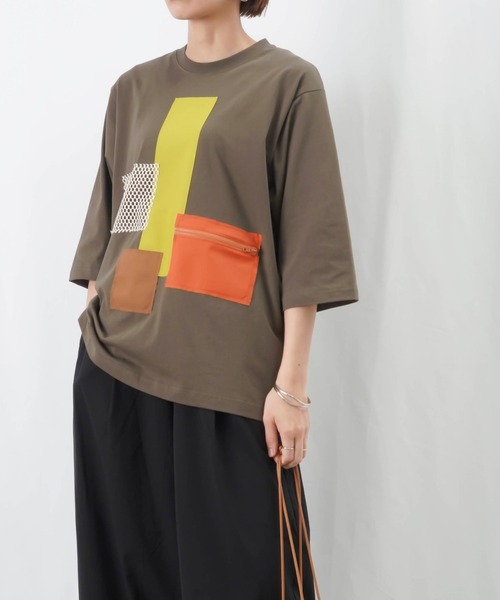 LUCA/LADY LUCK LUCA(ルカ/レディラックルカ)の「LC/LLL パッチワークTシャツ / 異素材MIXパッチワークTee(Tシャツ/カットソー・レディース・ブラック/カーキ/オフホワイト・FREE)」の3枚目の写真