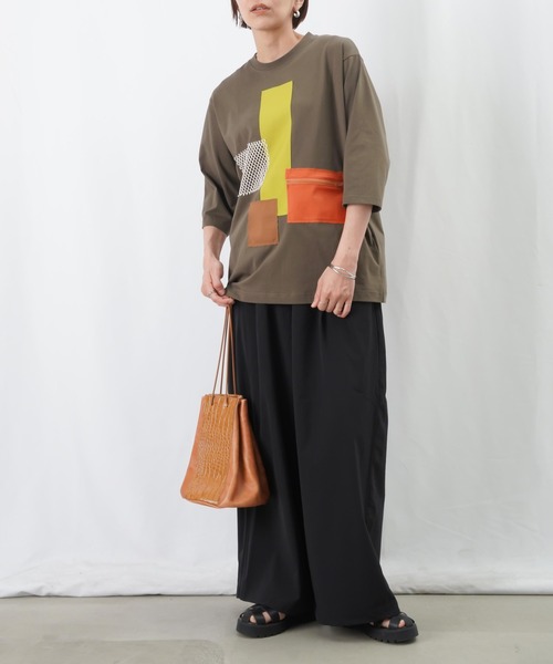 LUCA/LADY LUCK LUCA(ルカ/レディラックルカ)の「LC/LLL パッチワークTシャツ / 異素材MIXパッチワークTee(Tシャツ/カットソー・レディース・ブラック/カーキ/オフホワイト・FREE)」の4枚目の写真